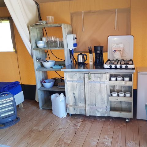 TENTE TOILE ET BOIS 6 personnes