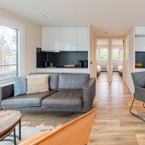 MAISON 4 personnes - Maison flottante