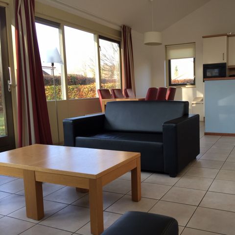 BUNGALOW 6 personnes - Combattre