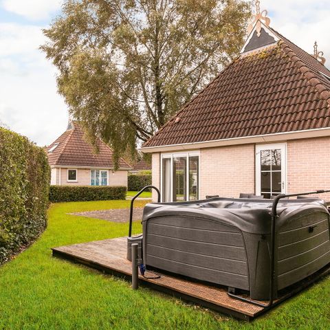 Bungalow 8 personnes - Wellness Wiid Plus