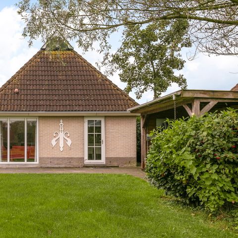 BUNGALOW 8 personnes - Wellness Wiid