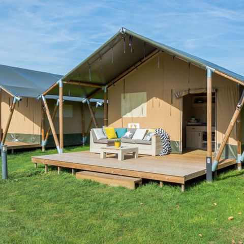 TENTE TOILE ET BOIS 6 personnes - Luxe