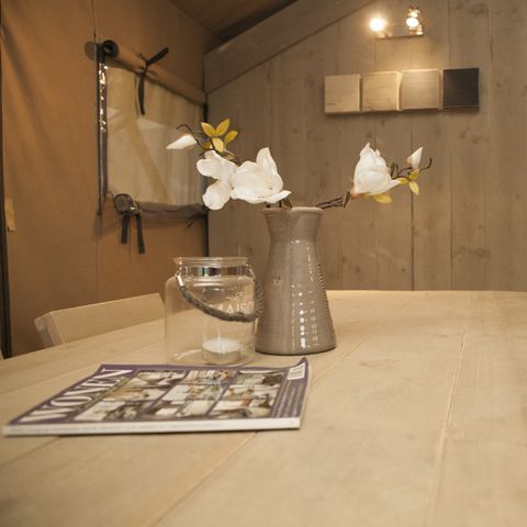 TENTE TOILE ET BOIS 6 personnes - Luxe