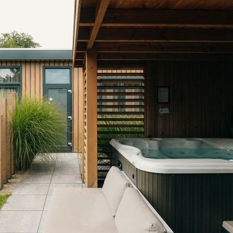CHALET 4 personnes - Villa avancée avec jacuzzi et sauna