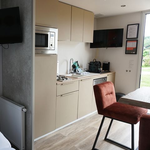 MAISON 28 personnes - Villa + Lodges (24 + 4)