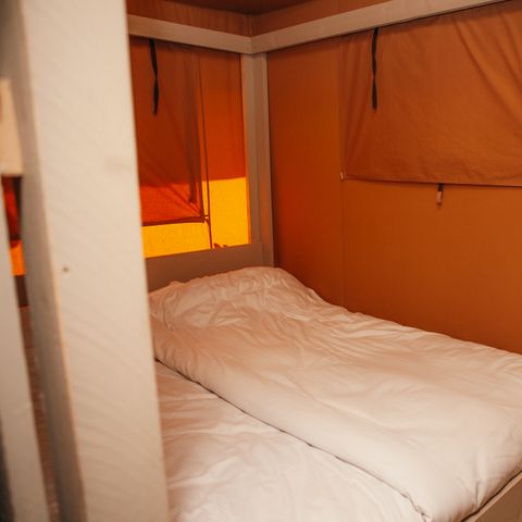 Tente en toile et en bois 6 personnes - Chalet safari