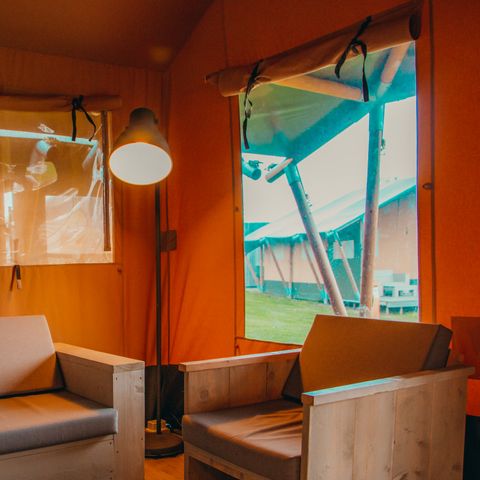 Tente en toile et en bois 6 personnes - Chalet safari