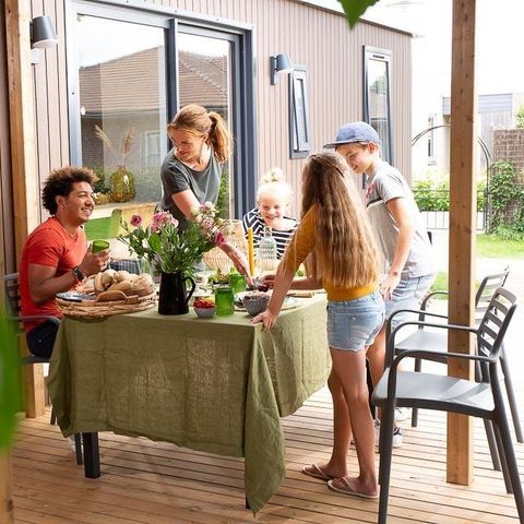 LODGE 24 personnes - Famille