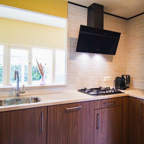 Bungalow 4 personnes - Petites collines avec jacuzzi et sauna