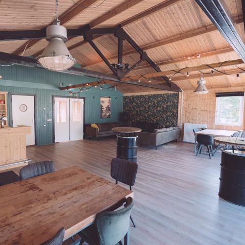 Tiny house 24 personnes - Chambre de groupe la Strandhuis + 6 Tiny Houses (24 personnes)