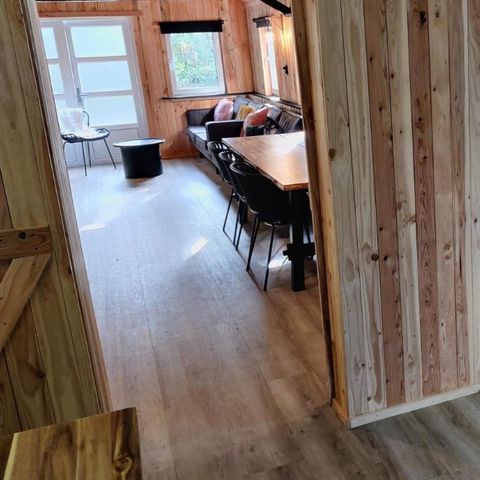 Hébergement pour groupe 18 personnes - Hébergement de groupes Grand chalet en bois rond + 3 chalets de pêcheurs (18 personnes)