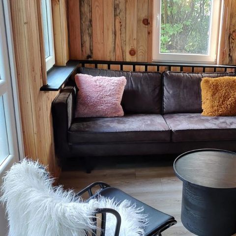 MAISON 18 personnes - Hébergement de groupes Grand chalet en bois rond + 3 chalets de pêcheurs (18 personnes)