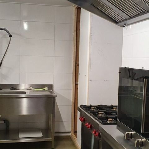 MAISON 24 personnes - Hébergement de groupes Strandhuis + 4 maisons de vacances (24 personnes)