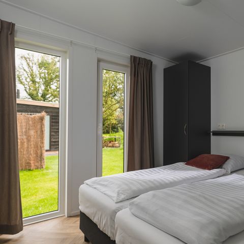LODGE 4 personnes - Panorama avec bain à remous