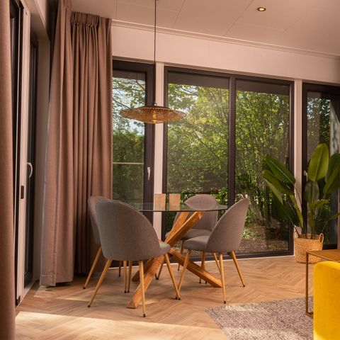 LODGE 4 personnes - Lodge Oak avec deux salles de bains attenantes