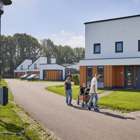 BUNGALOW 6 personnes - + Spécial enfants