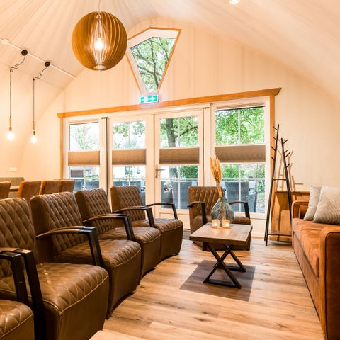 MAISON 18 personnes - Chouette hulotte