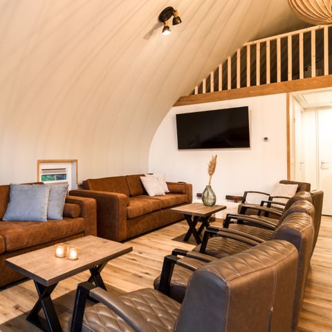 MAISON 18 personnes - Chouette hulotte