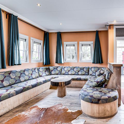 MAISON 18 personnes - Eeserburcht