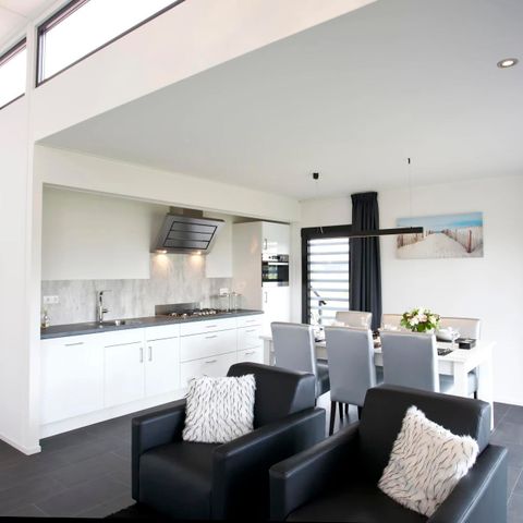 BUNGALOW 6 personnes - Cube Elite