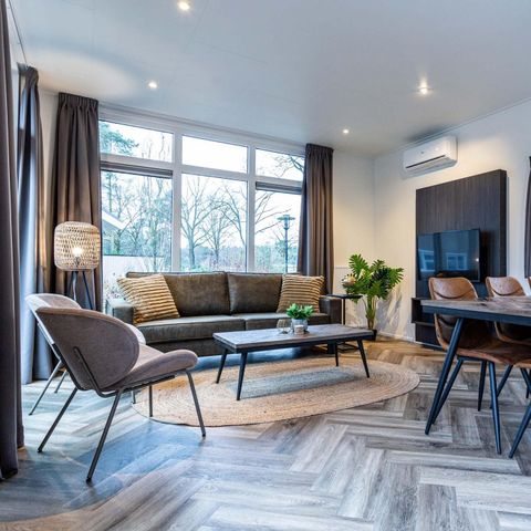 MAISON 6 personnes - Module spécial bien-être (bain à remous)