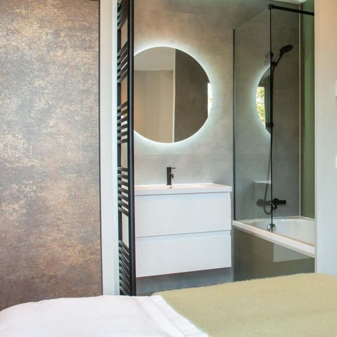 MAISON 4 personnes - Veluwehoeve Wellness (bain à remous)