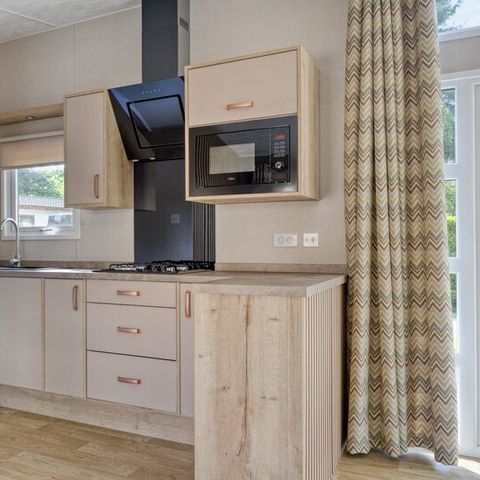 BUNGALOW 4 personnes - Nova Wellness (bain à remous)