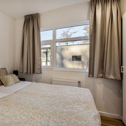 BUNGALOW 4 personnes - Module spécial bien-être (bain à remous)