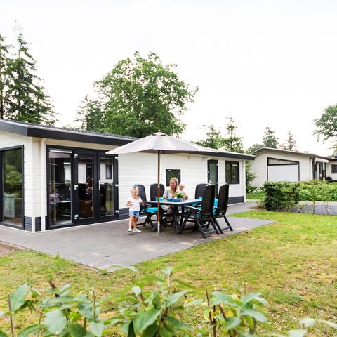 BUNGALOW 4 personnes - Pearl Wellness (bain à remous)
