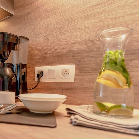 STUDIO 2 personnes - Studio avec vue partielle sur la mer