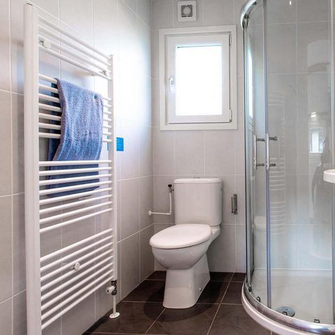 BUNGALOW 5 personnes - Maison de vacances Wellness (Spa)