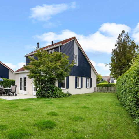 VILLA 6 personnes - 6C1