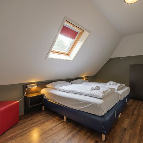 MAISON 10 personnes - 10L