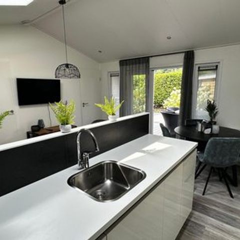 LODGE 4 personnes - Famille avec jacuzzi