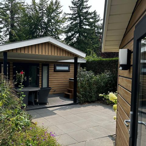 LODGE 4 personnes - Famille avec jacuzzi