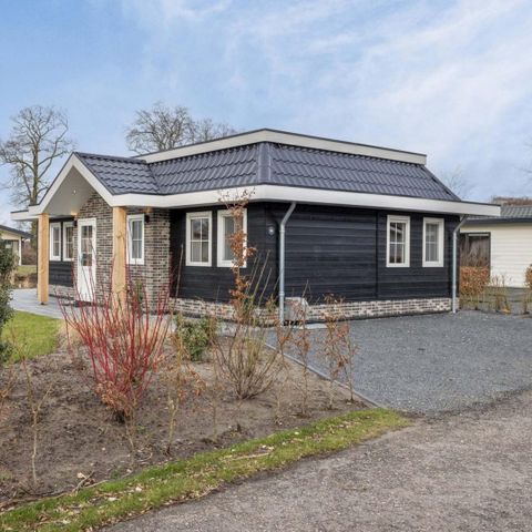 MAISON 4 personnes - Notario avec bain à remous