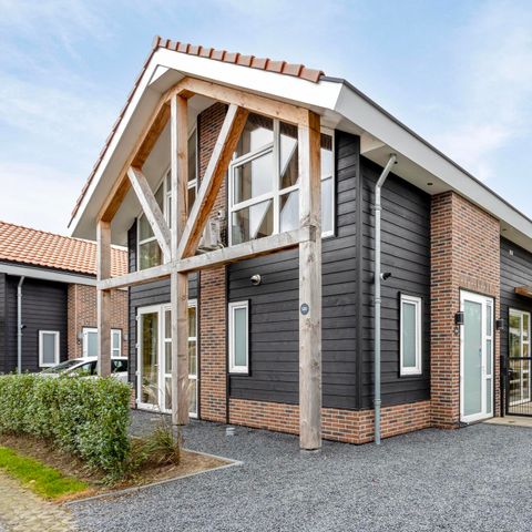 VILLA 10 personnes - Villa 10 personnes (intérieure) piscine et Wellness (Spa)