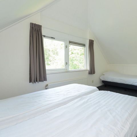 BUNGALOW 8 personnes - Forêt d'Echtense Kei