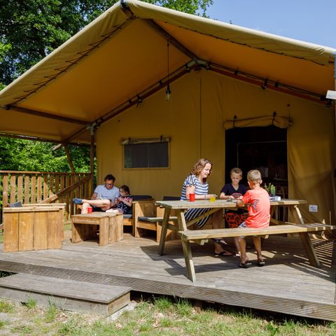 Tente en toile et en bois 6 personnes - le Wold Lodge
