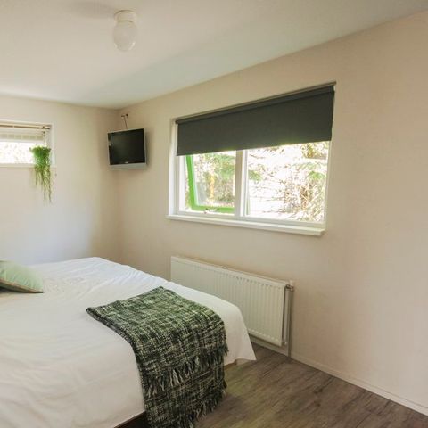 BUNGALOW 4 personnes - la Barge à queue noire