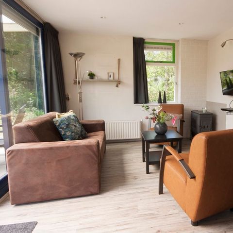 BUNGALOW 4 personnes - la Barge à queue noire