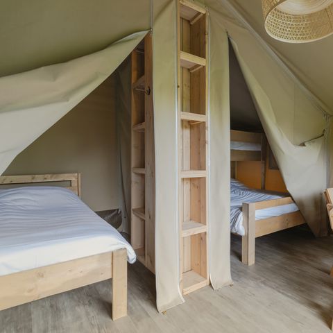 Tente en toile et en bois 5 personnes - le Reeënsprong (3+2)