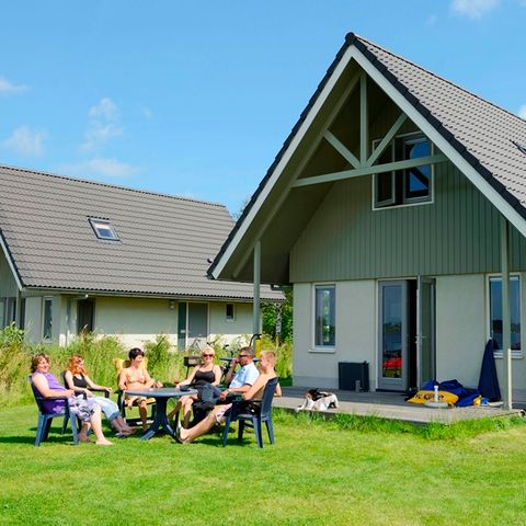 BUNGALOW 6 personnes - le Tjalk