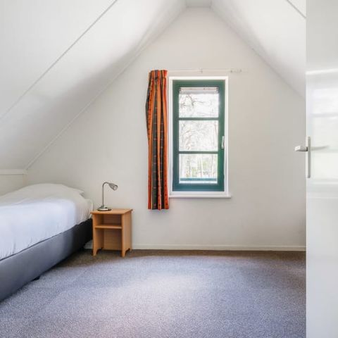 MAISON 6 personnes - Hêtre rouge