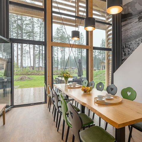 MAISON 12 personnes - Exclusif AG1434