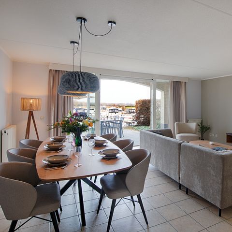 MAISON 6 personnes - Port plat 4+2