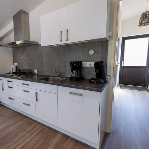 BUNGALOW 4 personnes - Forest Lodge 75 avec bain à remous