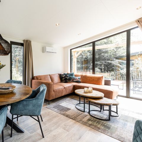 BUNGALOW 4 personnes - Birch Lodge Eco avec bain à remous et sauna