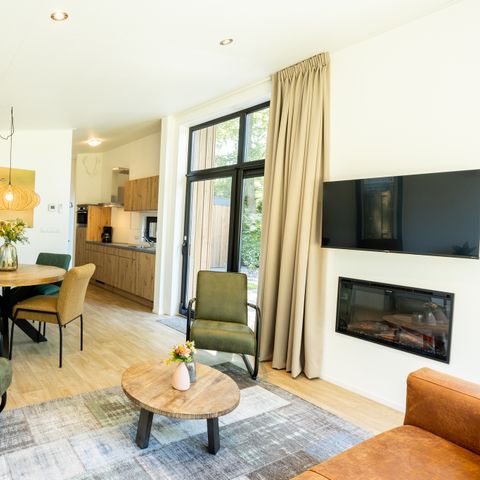 BUNGALOW 4 personnes - Forest Lodge 55 Eco avec bain à remous ou jacuzzi et sauna