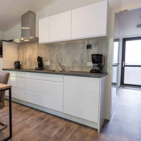 BUNGALOW 6 personnes - Forest Lodge 75 Eco avec bain à remous et sauna